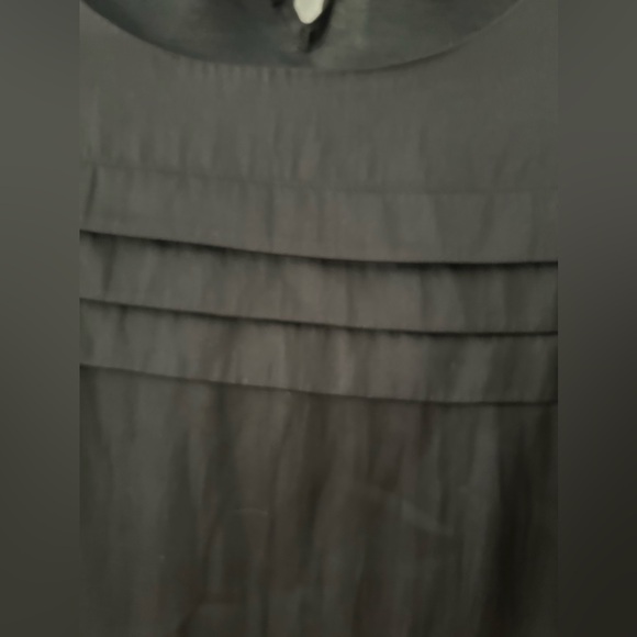 GAP Black Short Puff Sleeve Top Blouse. Size Small. - Picture 3 of 11